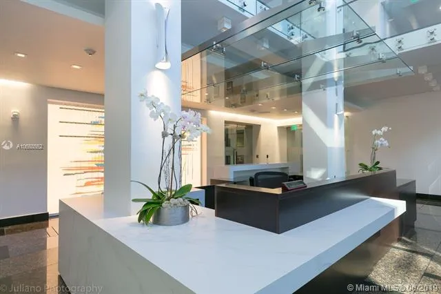Villa Regina Condo #1604 image #7