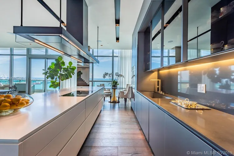 Jade Brickell #PH4707 image #9