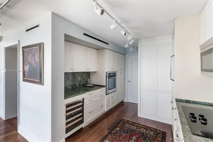 Casa del Mar #27A image #19