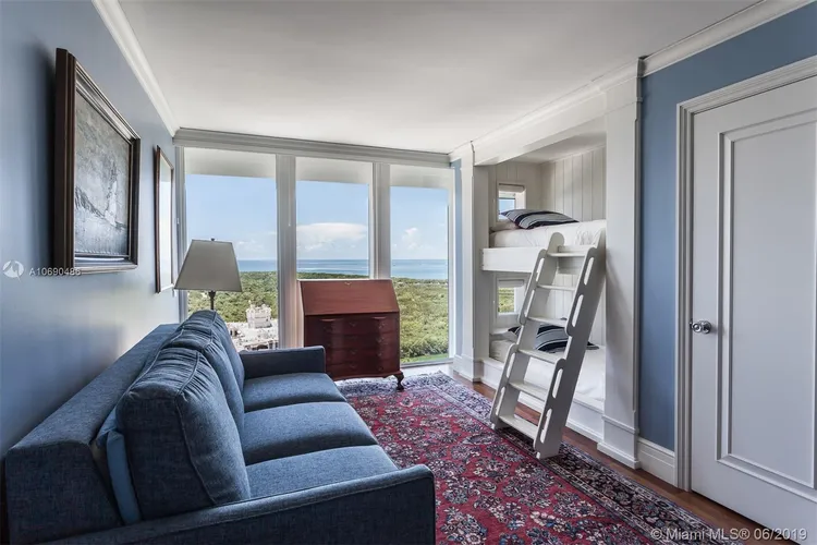 Casa del Mar #27A image #33