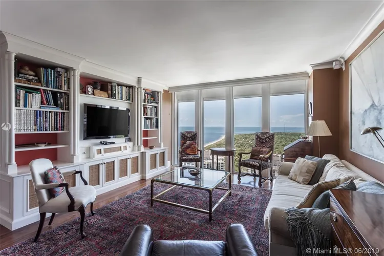 Casa del Mar #27A image #8