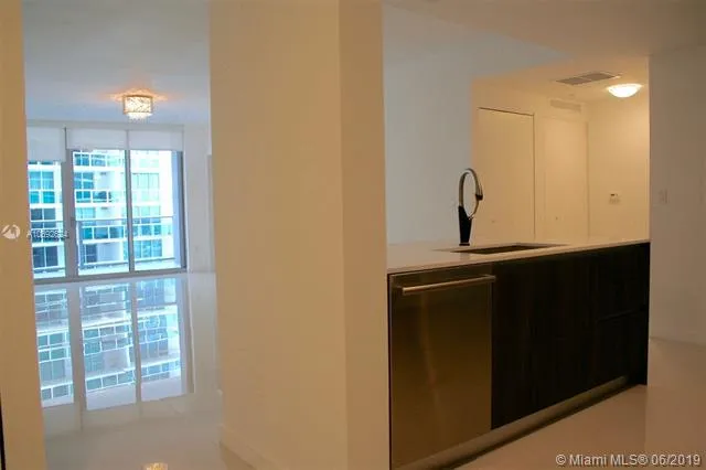 Aria on the Bay #2709 image #11