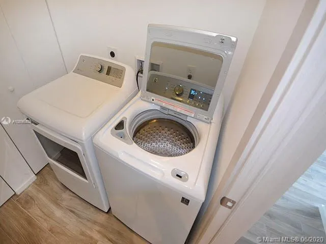 SLS Lux Brickell #MPH5702 image #26