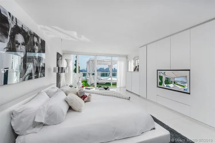 Mondrian #TS-5 image #11