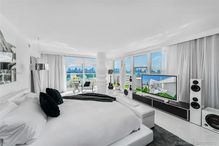 Mondrian #TS-5 image #16