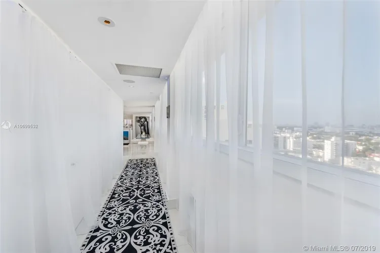 Mondrian #TS-5 image #46