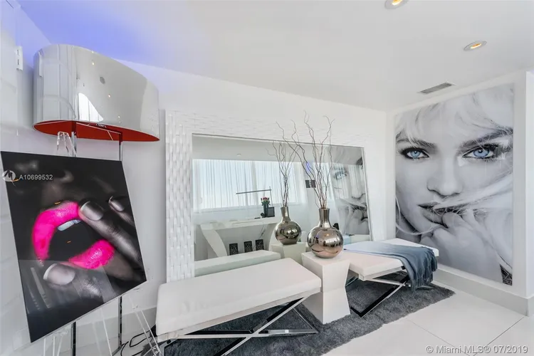 Mondrian #TS-5 image #48