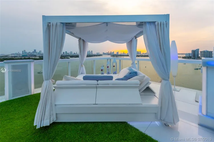 Mondrian #TS-5 image #53