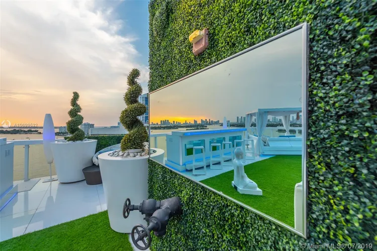 Mondrian #TS-5 image #57