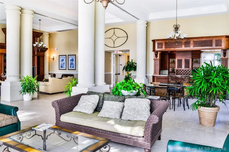 Porto Bellagio #1614 image #13