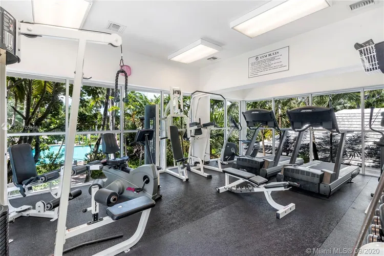 Palm Bay Towers #18W image #17