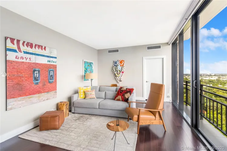 Palm Bay Towers #18W image #9