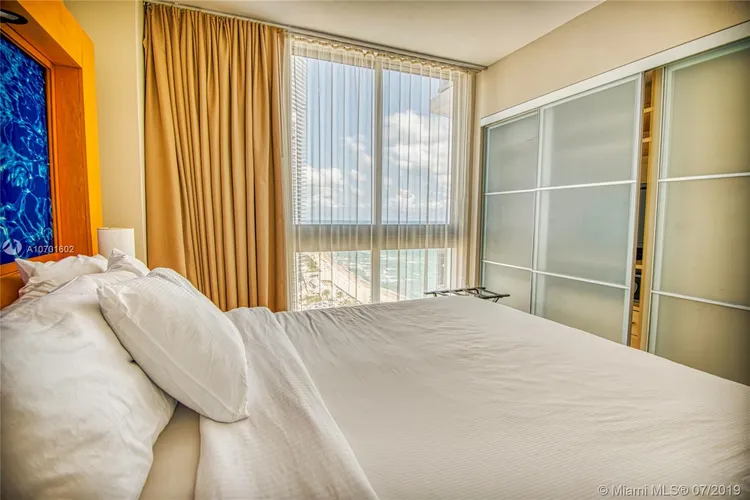 Marenas Resort #2204 image #10