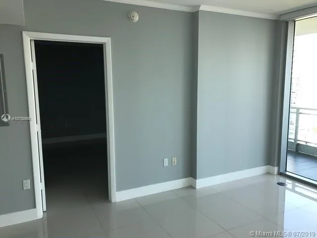 Mint #3111 image #13