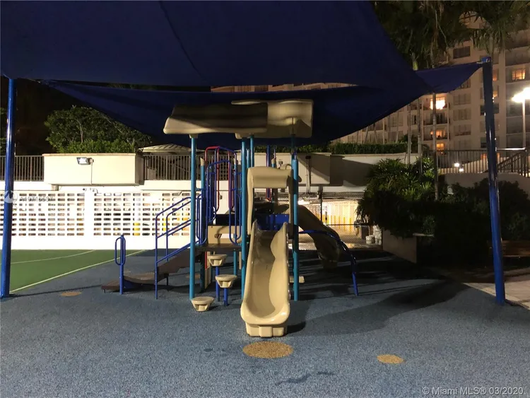 Tower 41 #1409 image #21