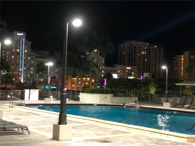 Tower 41 #1409 image #25