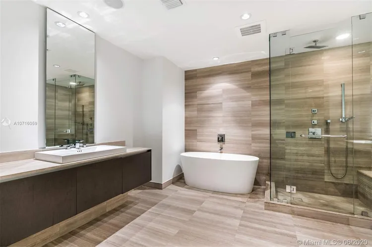 Echo Aventura #707 image #23