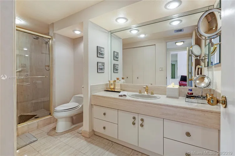 Williams Island 4000 #1403 image #14