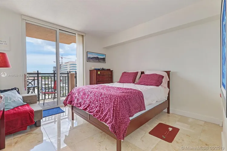 Gables Park Tower #806 image #13