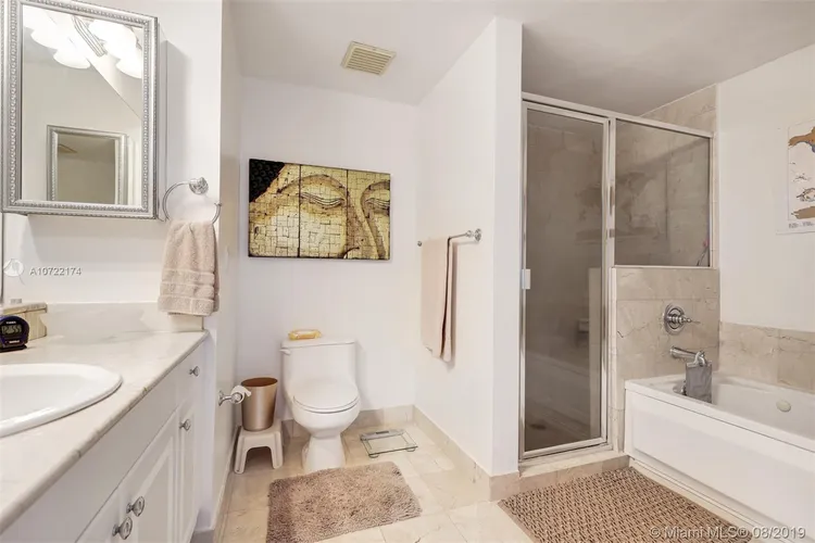 Gables Park Tower #806 image #18