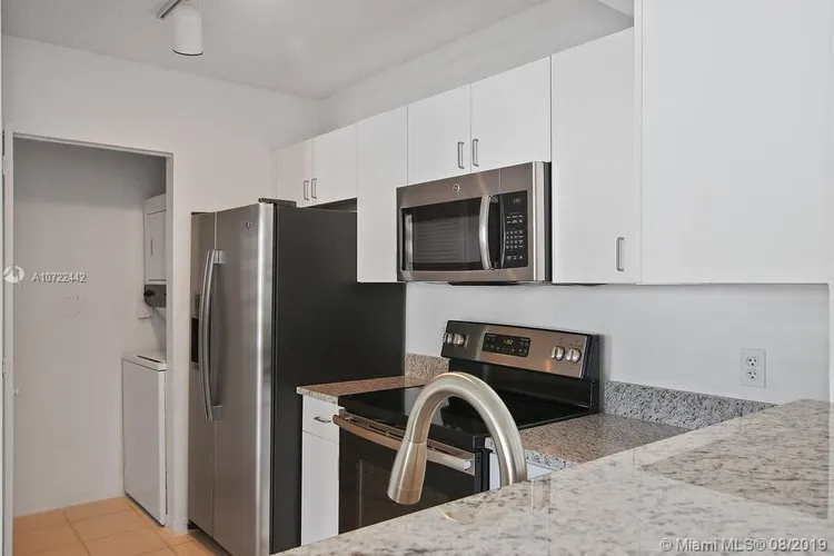 Yacht Club at Brickell #2604 image #12