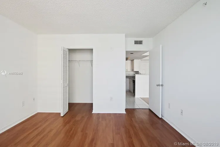 Yacht Club at Brickell #2604 image #17