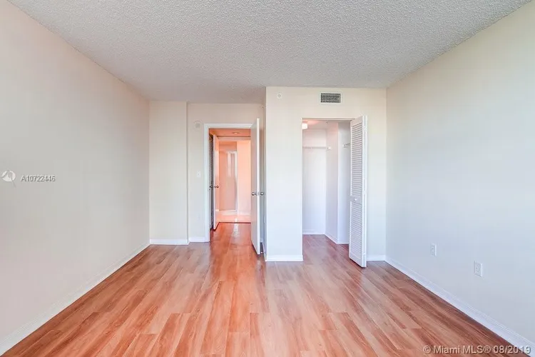 Yacht Club at Brickell #710 image #10