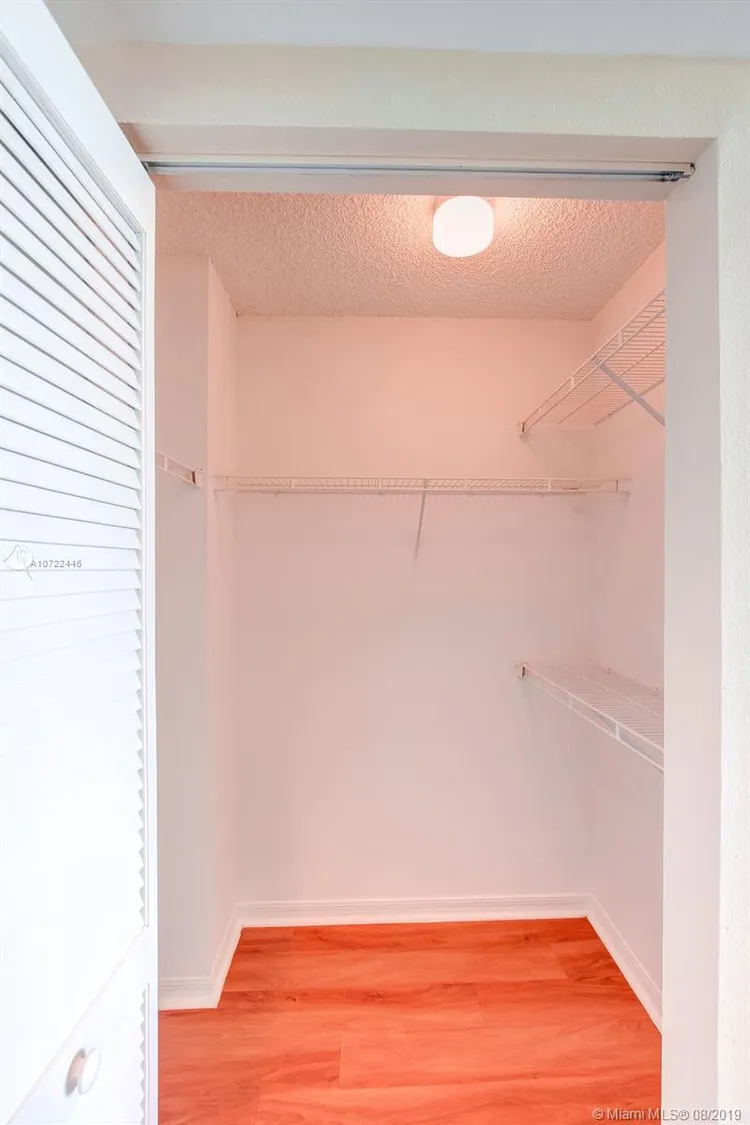 Yacht Club at Brickell #710 image #17