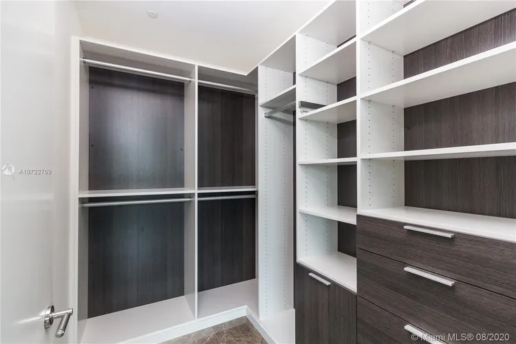 Fendi Chateau Residences #403 image #18