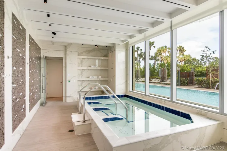Fendi Chateau Residences #403 image #23
