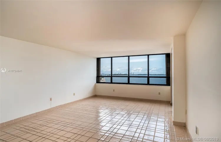 Three Grove Isle Condo #C903 image #10