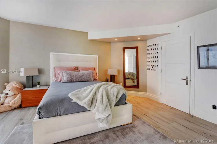 Hidden Bay #3800 image #23