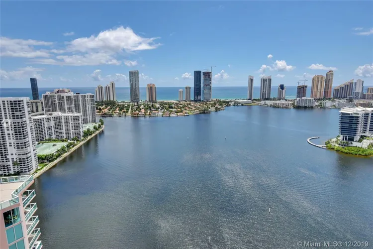 Hidden Bay #3800 image #35