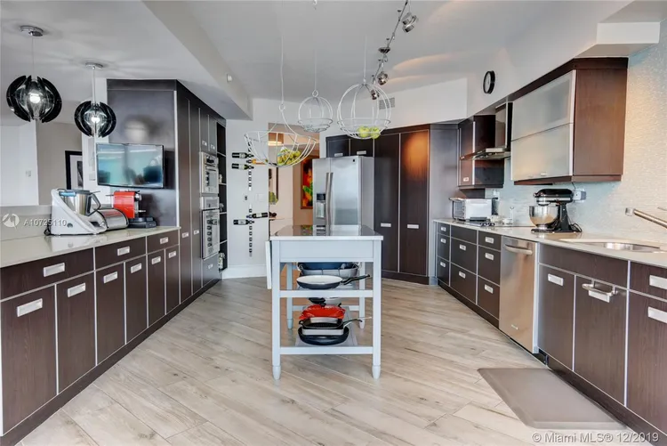 Hidden Bay #3800 image #7