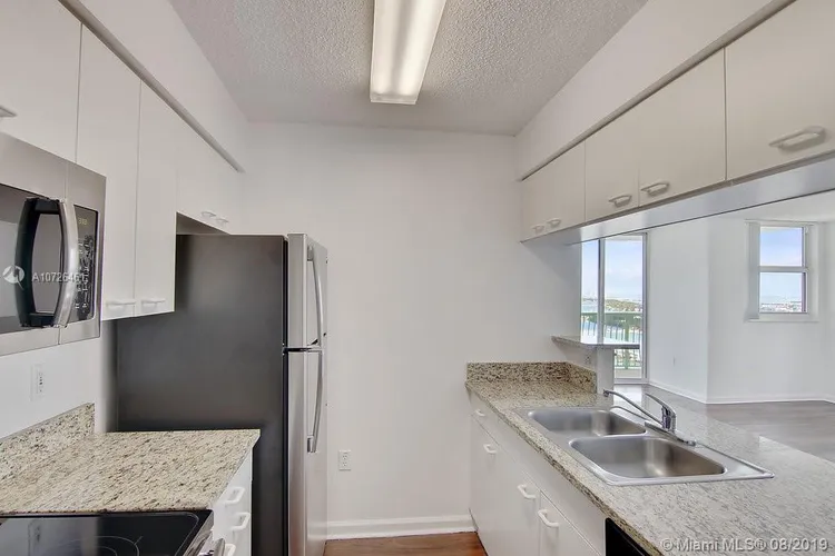 Bay Parc #21B image #19