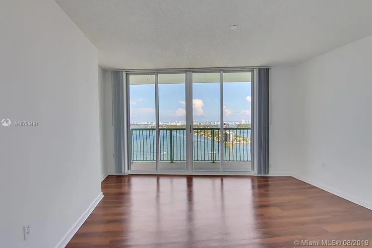 Bay Parc #21B image #26