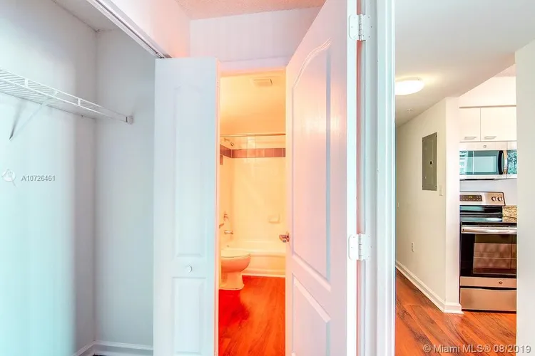 Bay Parc #21B image #32