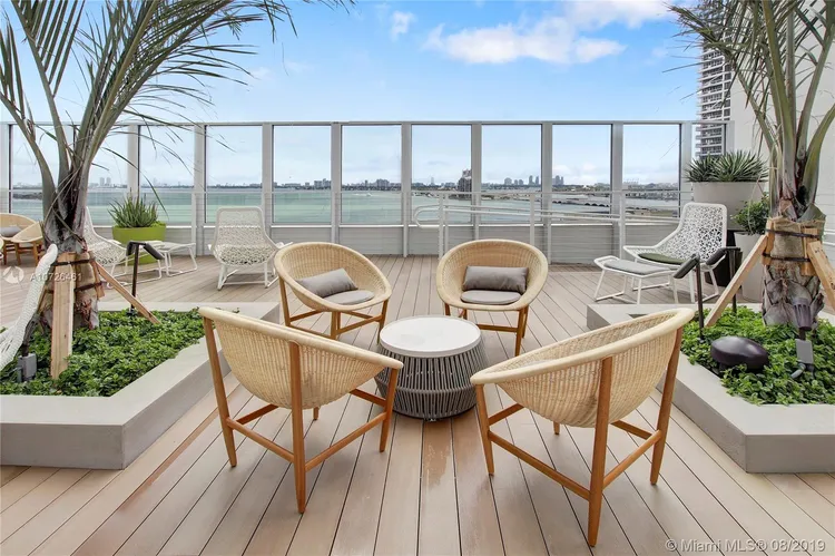 Bay Parc #21B image #60