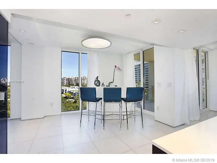 Grand Bay Residences #603 image #11