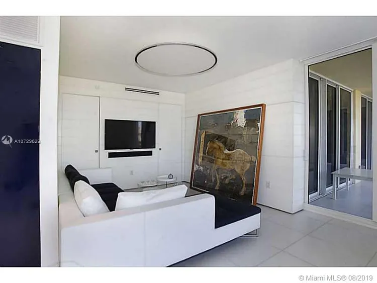 Grand Bay Residences #603 image #13