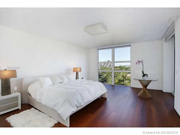 Grand Bay Residences #603 image #15