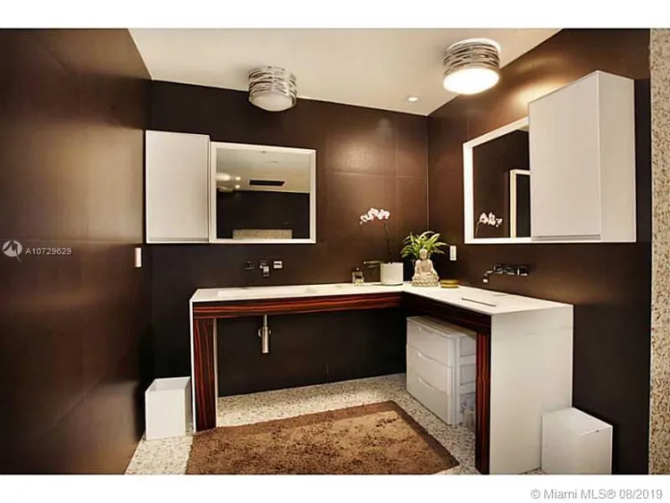 Grand Bay Residences #603 image #17