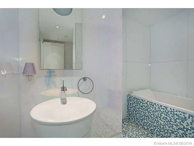 Grand Bay Residences #603 image #22