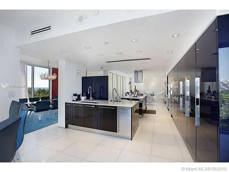 Grand Bay Residences #603 image #8