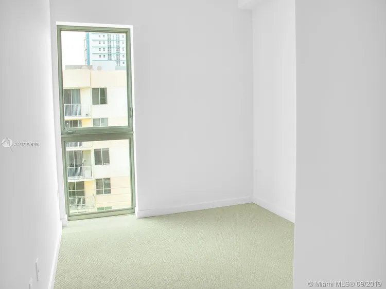 Le Parc at Brickell #401 image #16