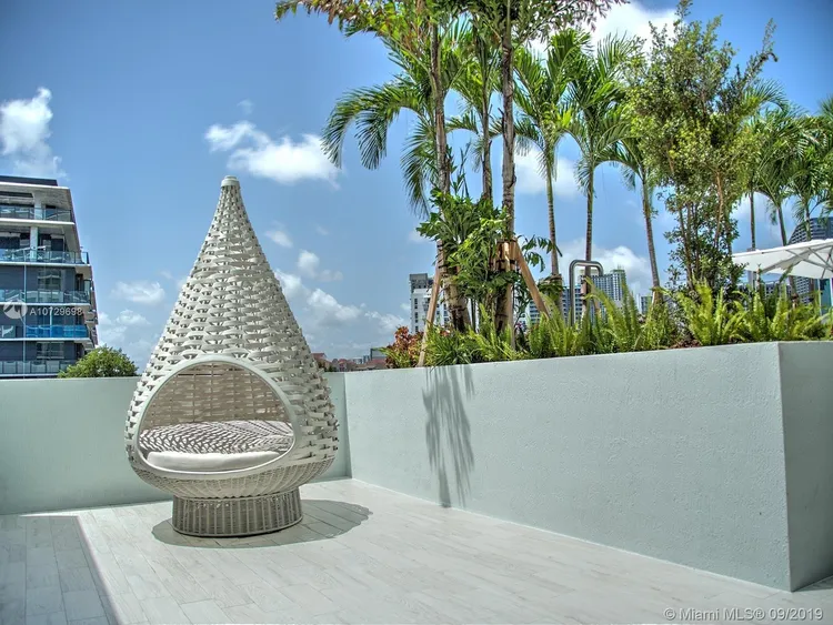 Le Parc at Brickell #401 image #20