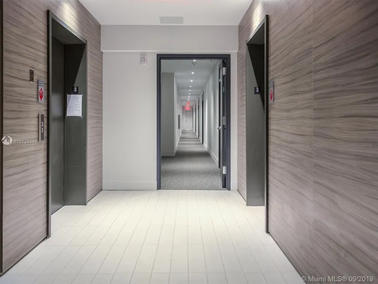 Le Parc at Brickell #401 image #25