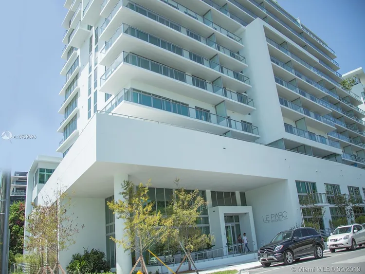 Le Parc at Brickell #401 image #27