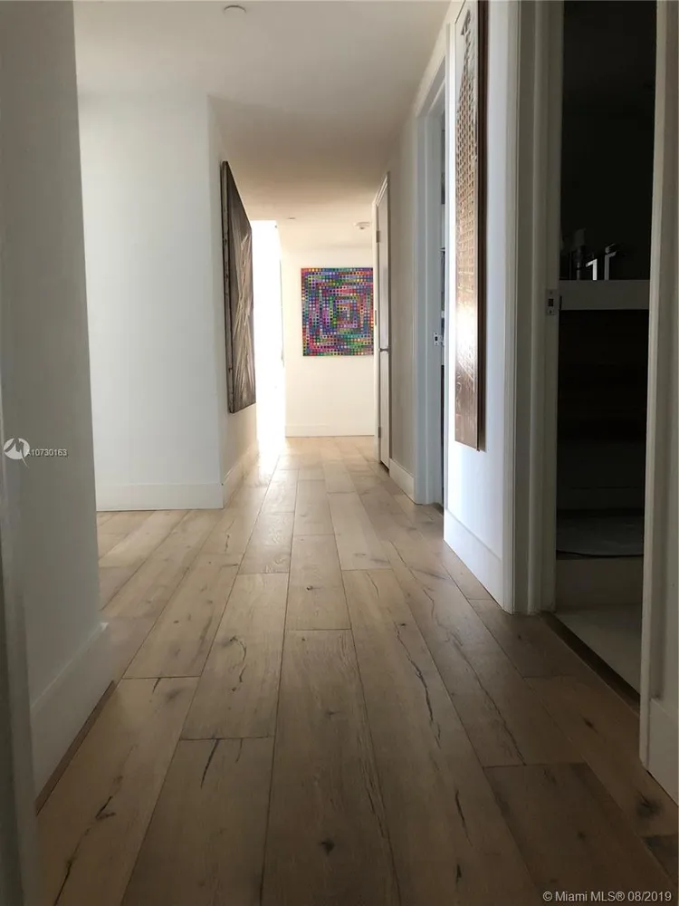 Jockey Club III #1558 image #13