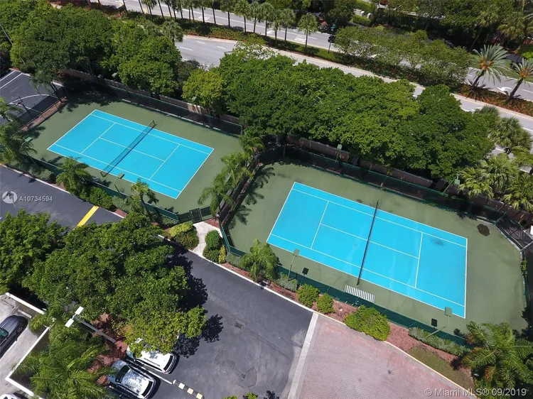 The Yacht Club at Aventura #5-208 image #7